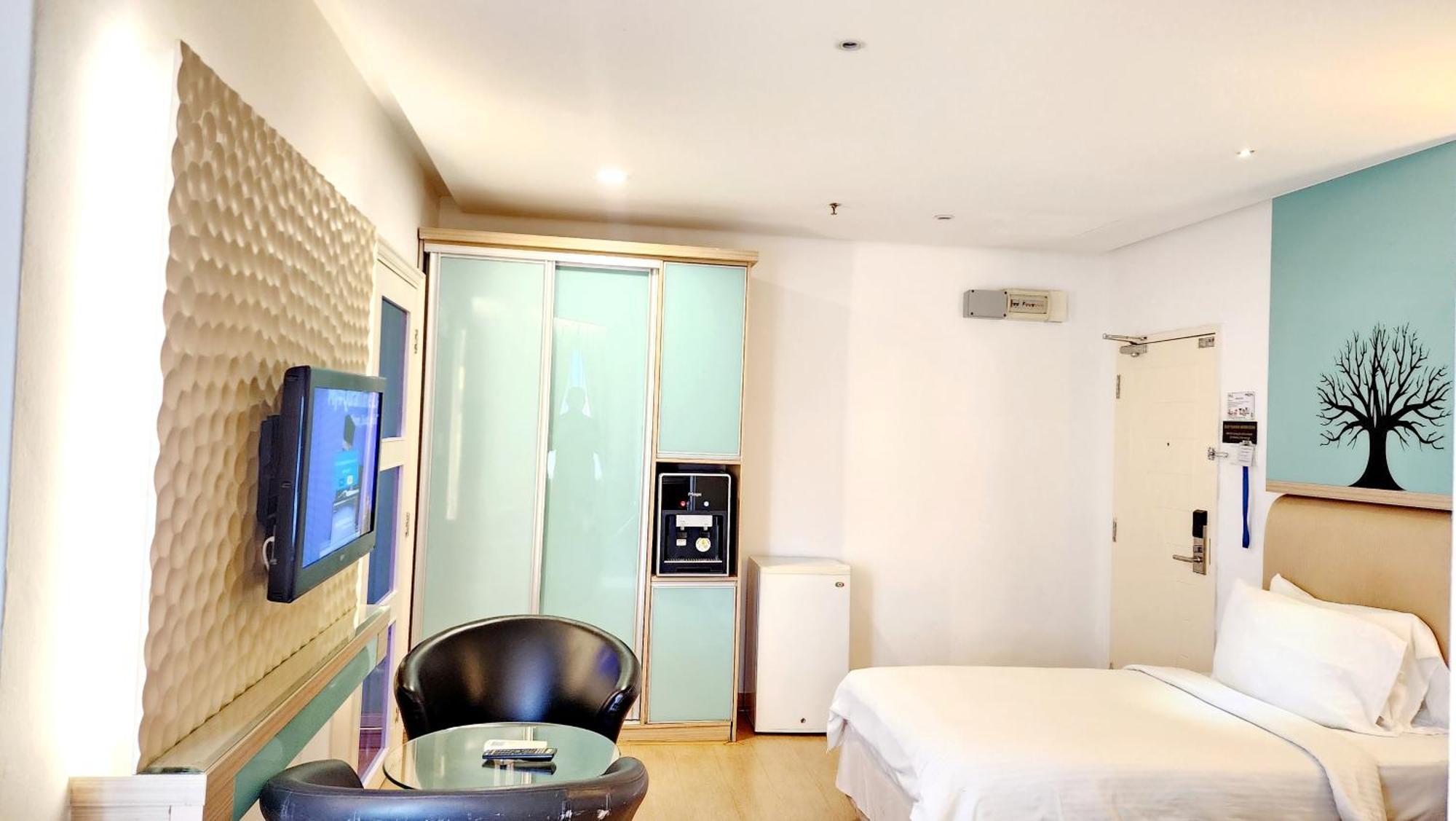 Holiday Place Kuala Lumpur Exterior photo